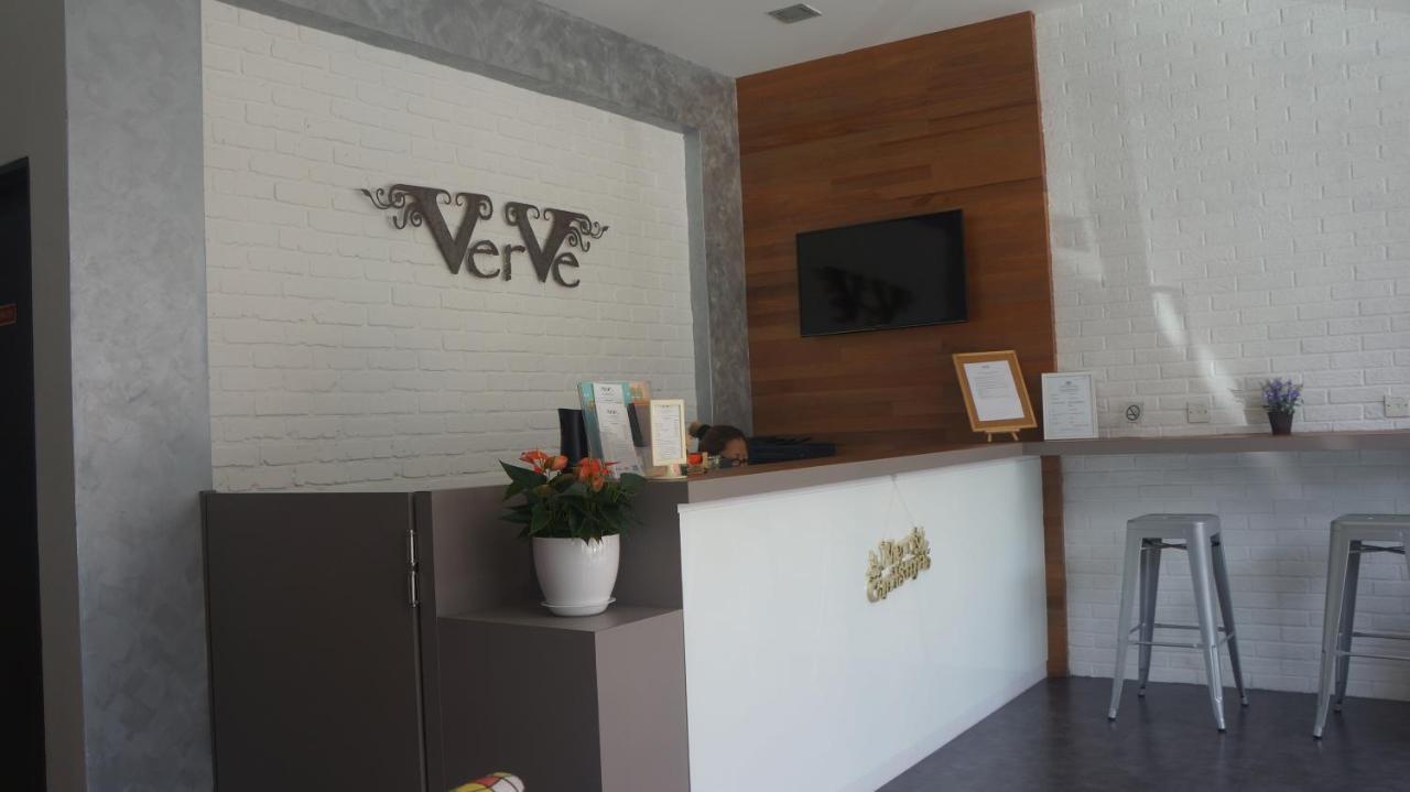 The Verve Hotel Pj Damansara Петалинг Джая Екстериор снимка